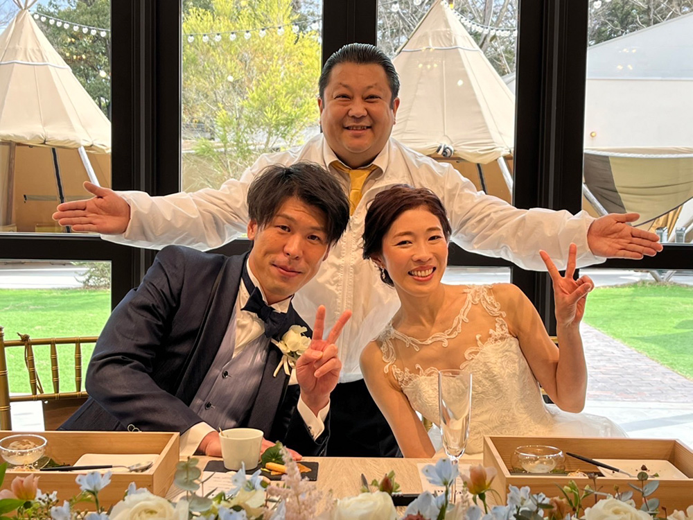 大阪府の結婚式にものまね芸人 タイゾー、マジシャン トミーを派遣しました。