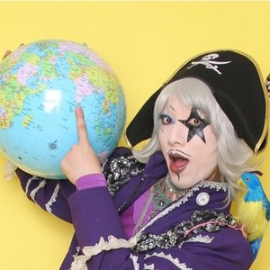 お笑い芸人 ゴー☆ジャス